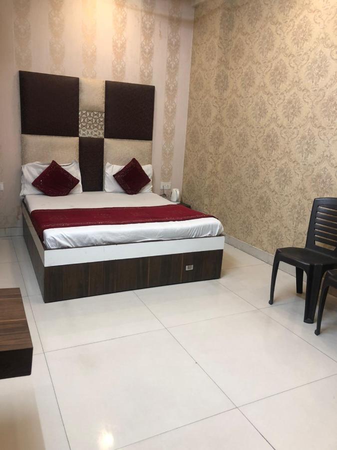 Hotel Robin Inn Amritszár Kültér fotó