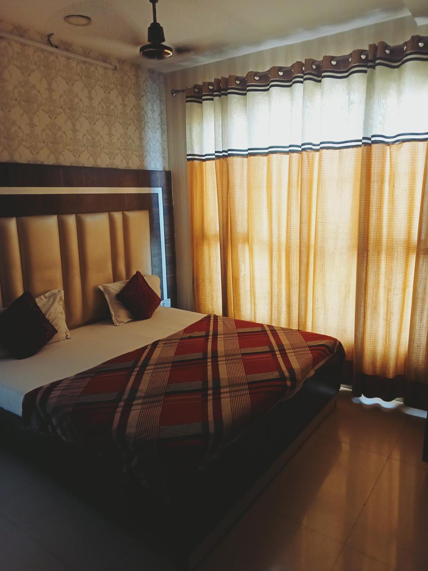 Hotel Robin Inn Amritszár Kültér fotó