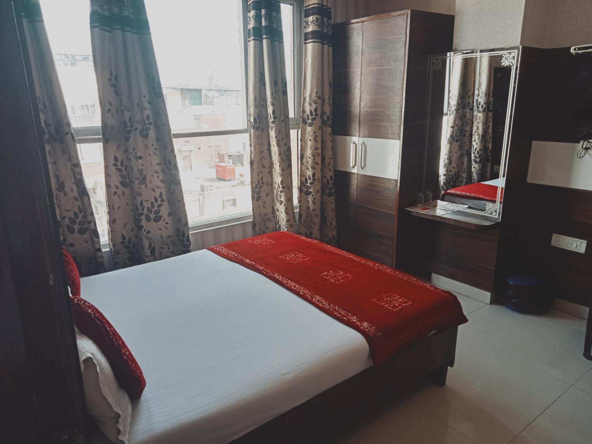 Hotel Robin Inn Amritszár Kültér fotó